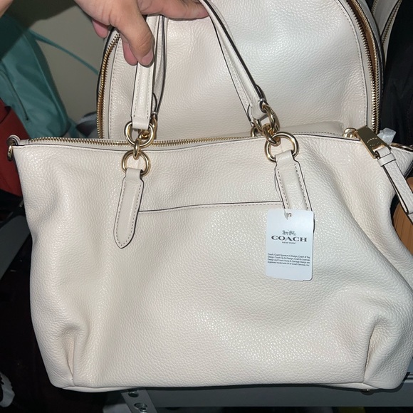 Authentic coach satchel - Picture 2 of 4